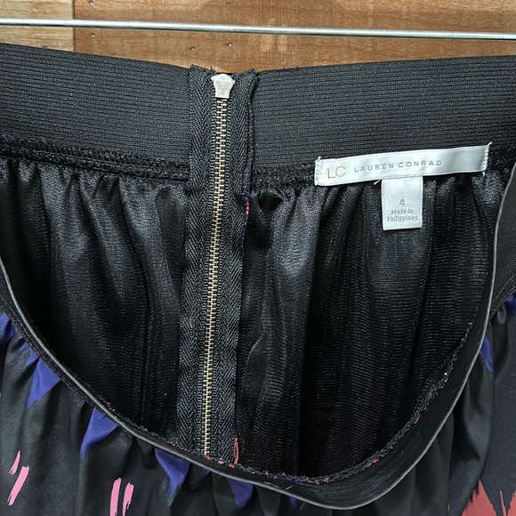 Lauren Conrad Women’s Flouncy Layered Skirt - Picture 3 of 3